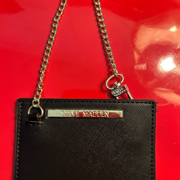 Steve Madden hand bag, black, new, a must have for your closet, lovely. - Picture 11 of 14